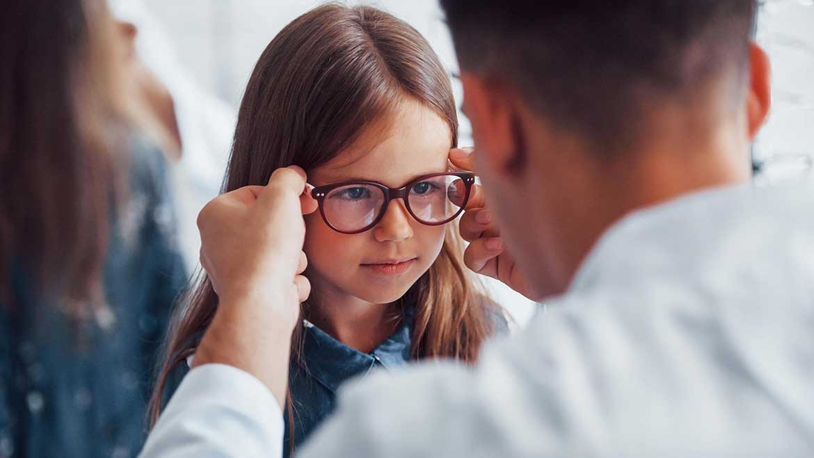 How to choose the best glasses for your child?